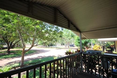 Litchfield Tourist Park Lake Bennett Exterior photo
